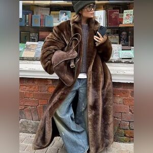 🔥 Luxurious Faux Fur Coat Limited Edition Mink NWT
